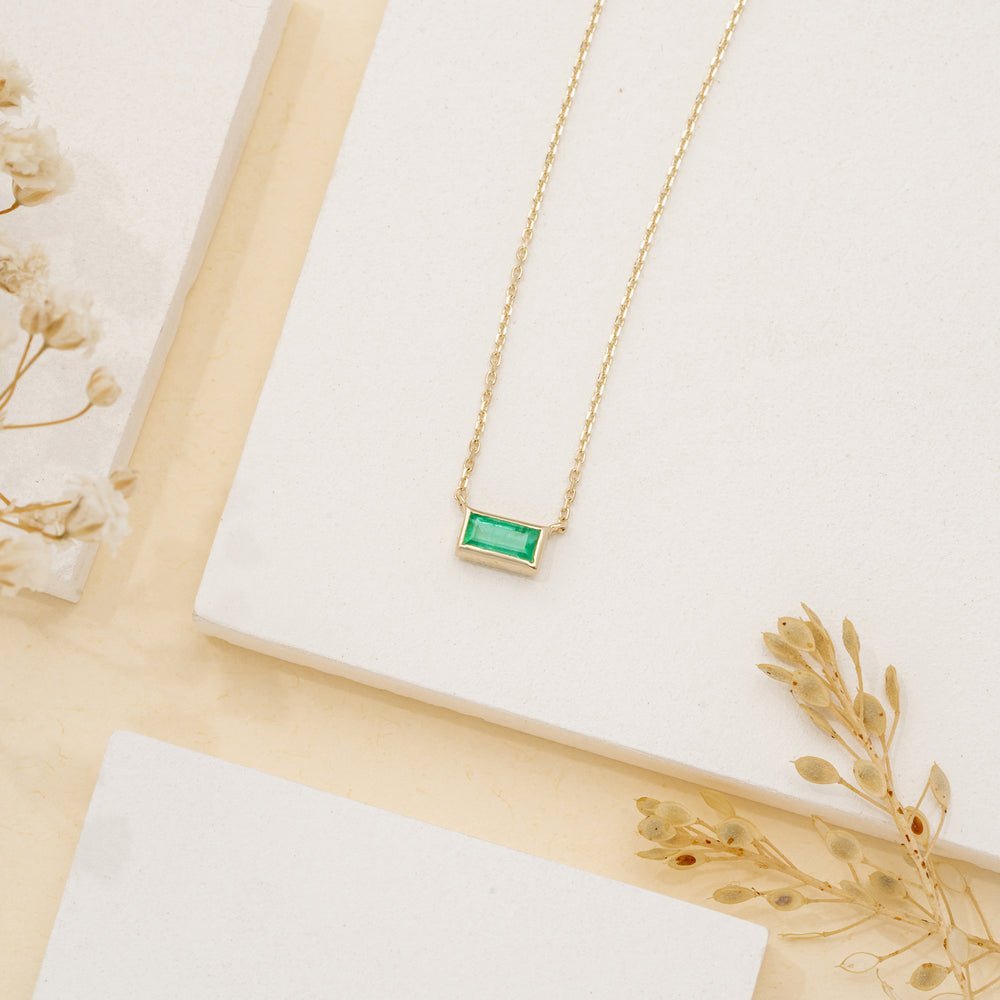 Dainty Emerald Necklace