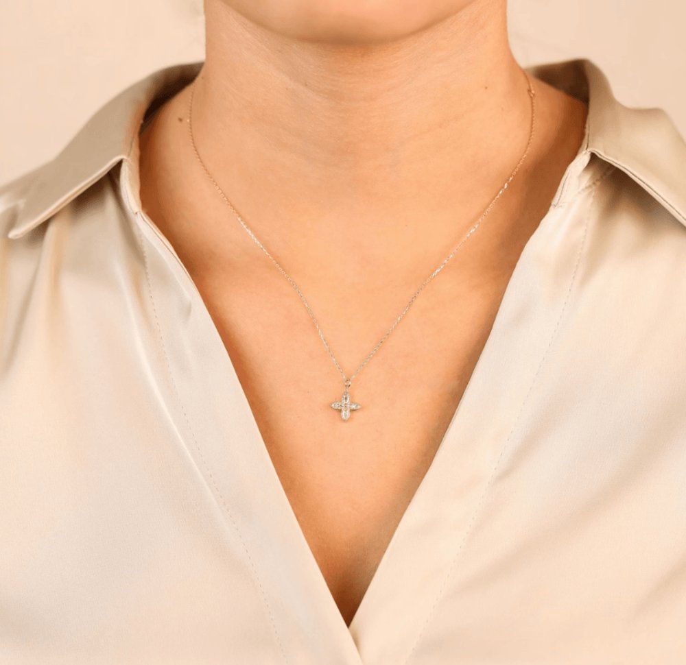 Four Leaf Clover Diamond Necklace