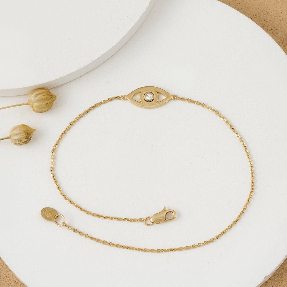 Single Diamond Eye Bracelet