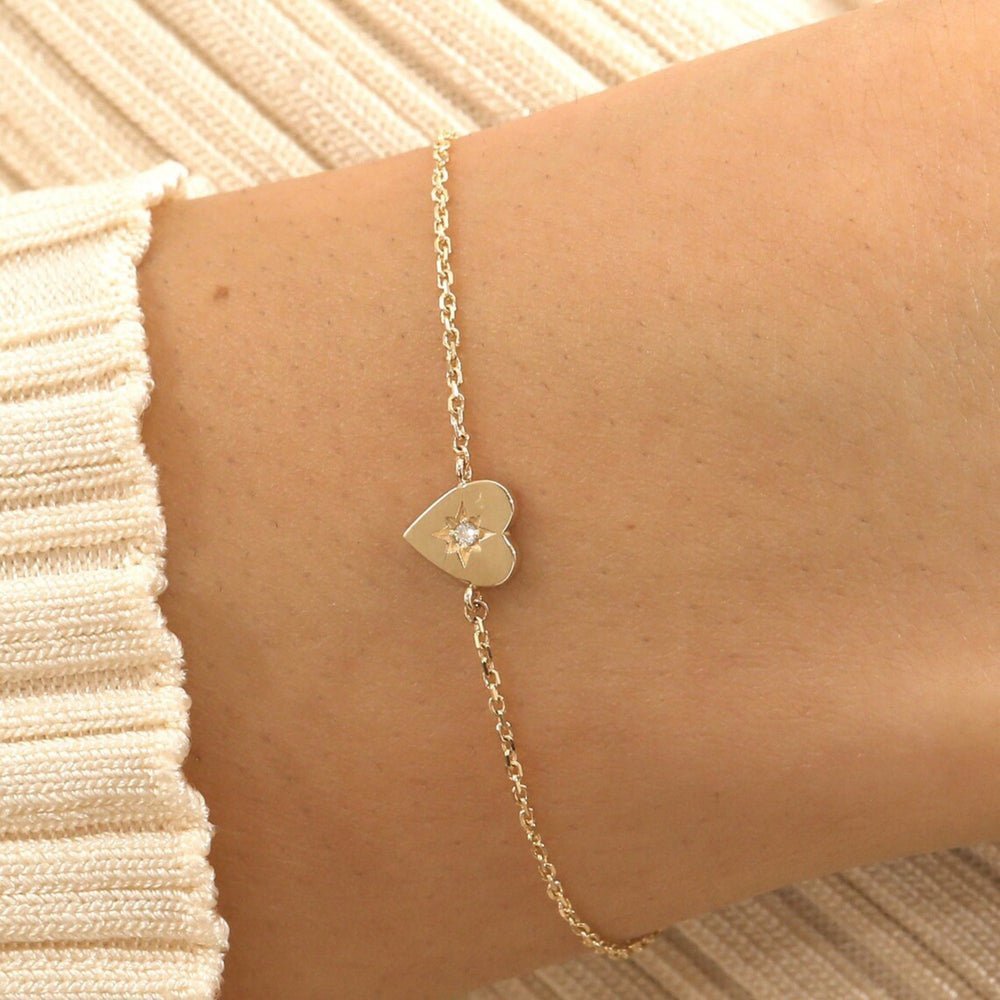 Single Diamond In Starburst Heart Bracelet